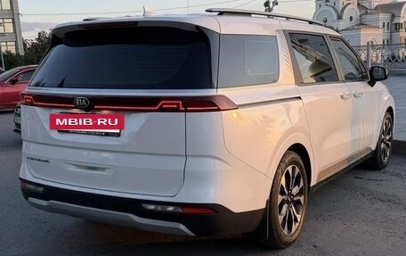 KIA Carnival, 2020 год, 3 700 000 рублей, 4 фотография