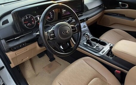 KIA Carnival, 2020 год, 3 700 000 рублей, 7 фотография