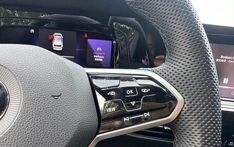 Volkswagen Golf VIII, 2023 год, 1 910 000 рублей, 8 фотография