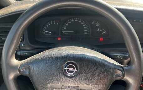 Opel Vectra B рестайлинг, 1996 год, 95 000 рублей, 7 фотография