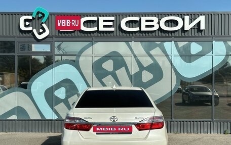 Toyota Camry, 2016 год, 2 070 000 рублей, 6 фотография
