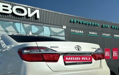 Toyota Camry, 2016 год, 2 070 000 рублей, 11 фотография