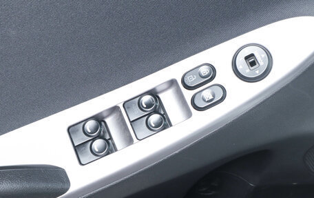 Hyundai Solaris II рестайлинг, 2014 год, 989 000 рублей, 8 фотография