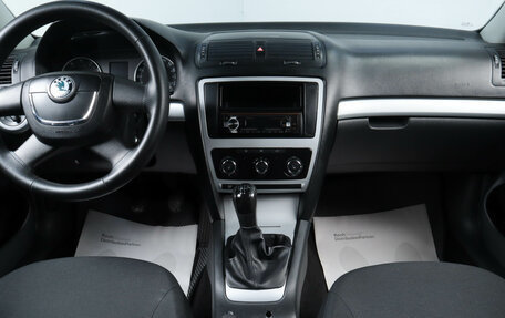 Skoda Octavia, 2010 год, 869 000 рублей, 10 фотография