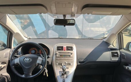 Toyota Auris II, 2008 год, 695 000 рублей, 2 фотография