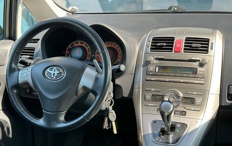 Toyota Auris II, 2008 год, 695 000 рублей, 12 фотография