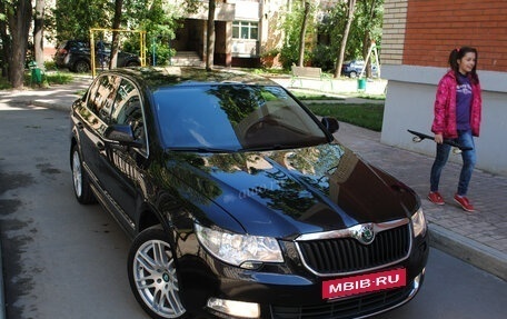 Skoda Superb III рестайлинг, 2010 год, 640 000 рублей, 2 фотография