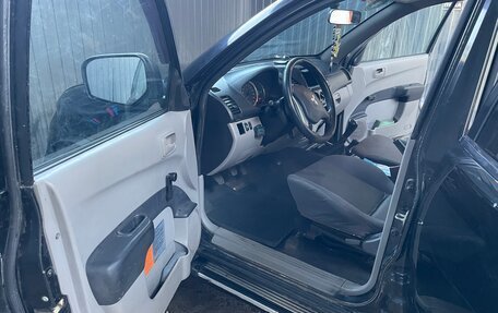 Mitsubishi L200 IV рестайлинг, 2013 год, 1 200 000 рублей, 6 фотография