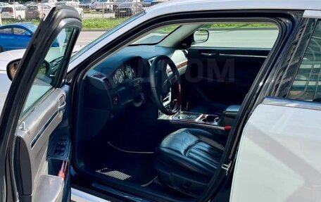 Chrysler 300C II, 2008 год, 1 000 000 рублей, 7 фотография