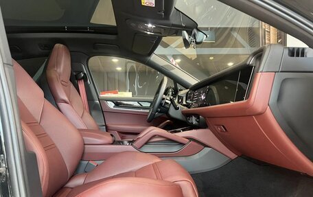 Porsche Cayenne III, 2025 год, 16 799 000 рублей, 19 фотография