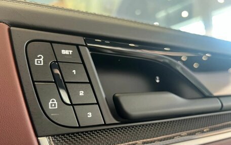 Porsche Cayenne III, 2025 год, 16 799 000 рублей, 33 фотография