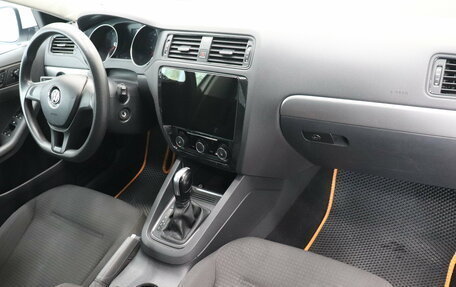 Volkswagen Jetta VI, 2015 год, 1 168 000 рублей, 7 фотография