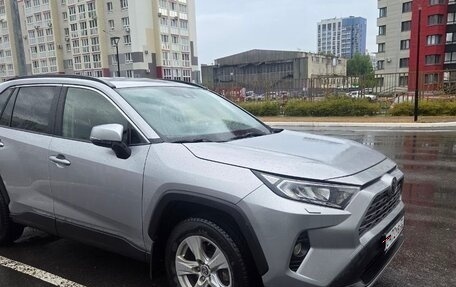 Toyota RAV4, 2019 год, 3 150 000 рублей, 3 фотография