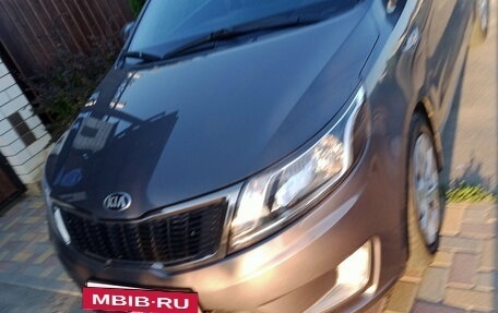 KIA Rio III рестайлинг, 2015 год, 950 000 рублей, 4 фотография