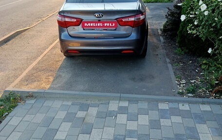 KIA Rio III рестайлинг, 2015 год, 950 000 рублей, 3 фотография