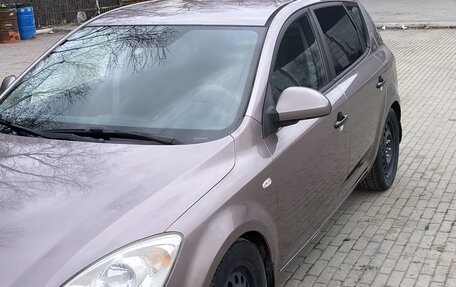 KIA cee'd I рестайлинг, 2007 год, 435 000 рублей, 9 фотография
