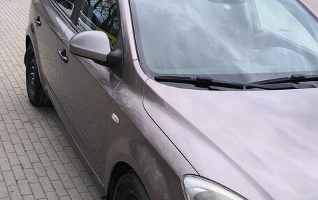 KIA cee'd I рестайлинг, 2007 год, 435 000 рублей, 11 фотография