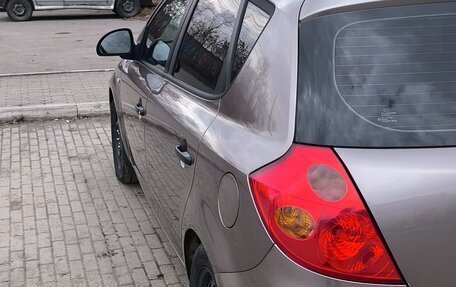 KIA cee'd I рестайлинг, 2007 год, 435 000 рублей, 6 фотография