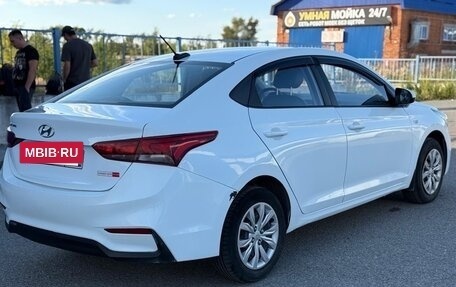 Hyundai Solaris II рестайлинг, 2019 год, 760 000 рублей, 4 фотография