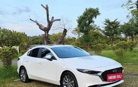Mazda 3, 2022 год, 1 480 000 рублей, 3 фотография