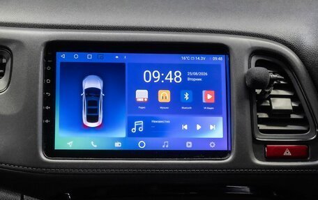 Honda Vezel, 2014 год, 1 450 000 рублей, 19 фотография