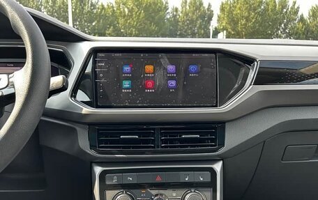 Volkswagen T-Cross I, 2022 год, 1 187 000 рублей, 11 фотография