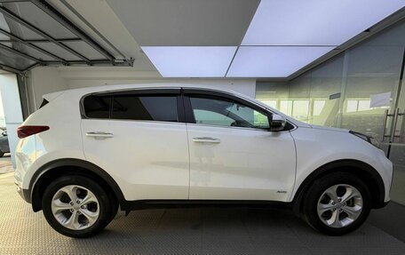 KIA Sportage IV рестайлинг, 2020 год, 2 549 000 рублей, 5 фотография