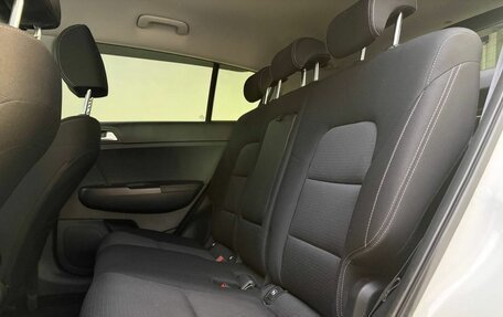KIA Sportage IV рестайлинг, 2020 год, 2 549 000 рублей, 15 фотография