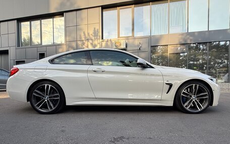 BMW 4 серия, 2018 год, 3 300 000 рублей, 17 фотография