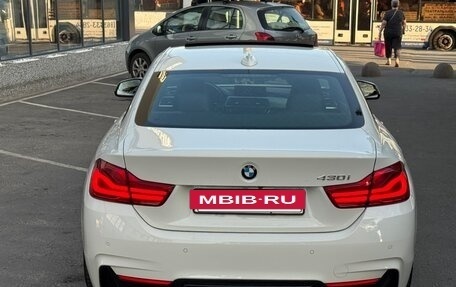BMW 4 серия, 2018 год, 3 300 000 рублей, 13 фотография