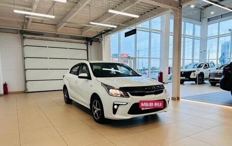 KIA Rio IV, 2020 год, 1 649 000 рублей, 8 фотография