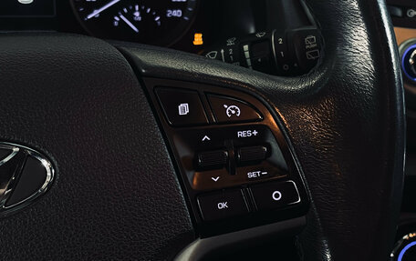 Hyundai Tucson III, 2018 год, 2 050 000 рублей, 13 фотография
