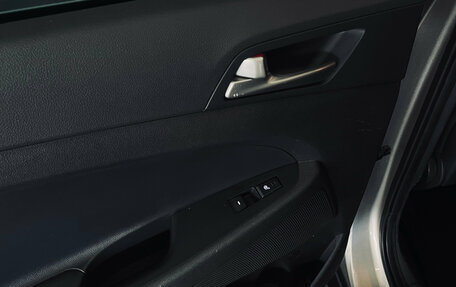 Hyundai Tucson III, 2018 год, 2 050 000 рублей, 21 фотография