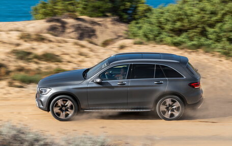 Mercedes-Benz GLC, 2021 год, 4 240 000 рублей, 2 фотография