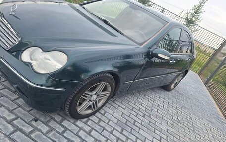 Mercedes-Benz C-Класс, 2002 год, 285 000 рублей, 2 фотография