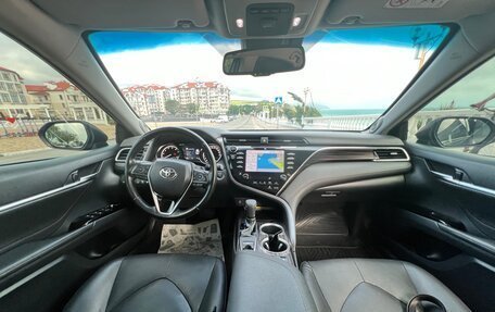 Toyota Camry, 2019 год, 3 050 000 рублей, 9 фотография