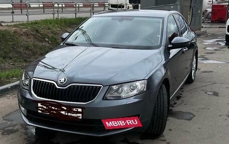 Skoda Octavia, 2013 год, 999 999 рублей, 2 фотография