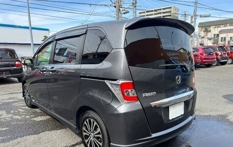Honda Freed I, 2016 год, 841 000 рублей, 6 фотография