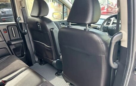 Honda Freed I, 2016 год, 841 000 рублей, 26 фотография