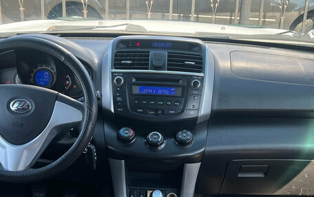 Lifan X60 I рестайлинг, 2013 год, 439 000 рублей, 11 фотография