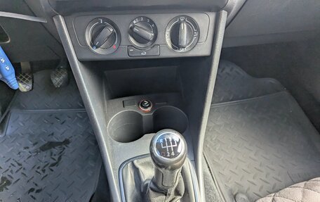 Volkswagen Polo VI (EU Market), 2011 год, 510 000 рублей, 17 фотография