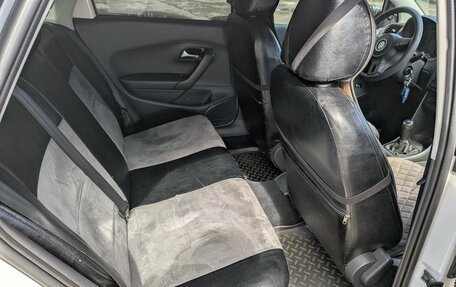 Volkswagen Polo VI (EU Market), 2011 год, 510 000 рублей, 21 фотография