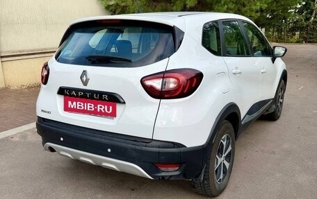 Renault Kaptur I рестайлинг, 2019 год, 930 000 рублей, 4 фотография