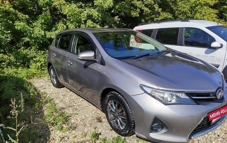 Toyota Auris II, 2013 год, 1 200 000 рублей, 3 фотография