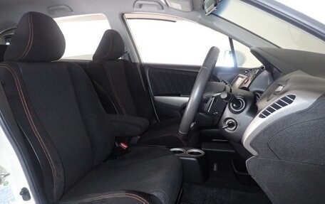 Honda Stream II, 2014 год, 820 000 рублей, 17 фотография