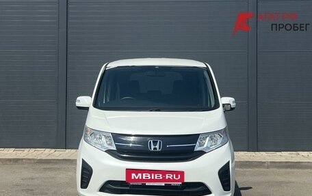 Honda Stepwgn IV, 2018 год, 1 720 000 рублей, 2 фотография
