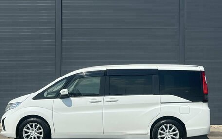 Honda Stepwgn IV, 2018 год, 1 720 000 рублей, 8 фотография