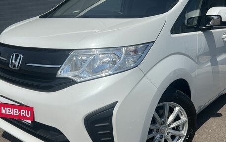 Honda Stepwgn IV, 2018 год, 1 720 000 рублей, 9 фотография