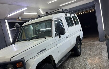 Toyota Land Cruiser 70, 2007 год, 3 500 000 рублей, 1 фотография