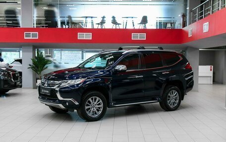 Mitsubishi Pajero Sport III рестайлинг, 2017 год, 2 390 000 рублей, 1 фотография